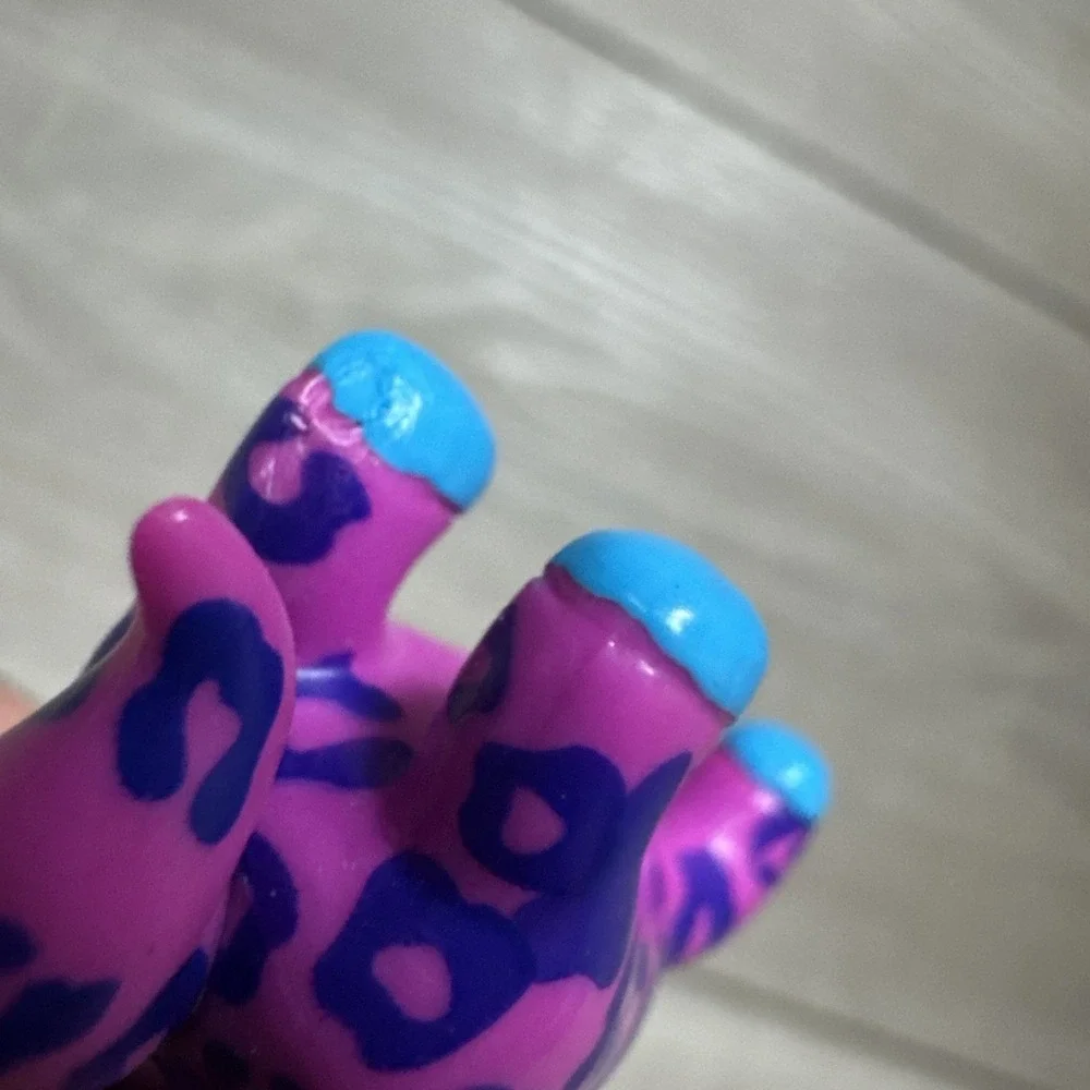 Leora Unicorno figure Neon Star by tokidoki collection‎ 2 in Rare Purple Cheetah